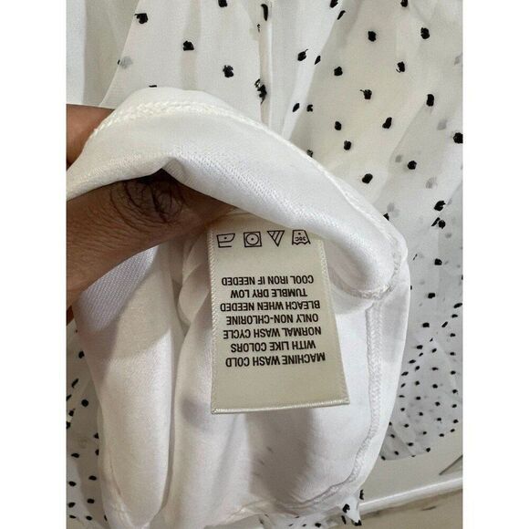 Beacon Apparel Retro Preppy Polka Dot Minimalist Feminine Office Chic Blouse - Picture 9 of 12